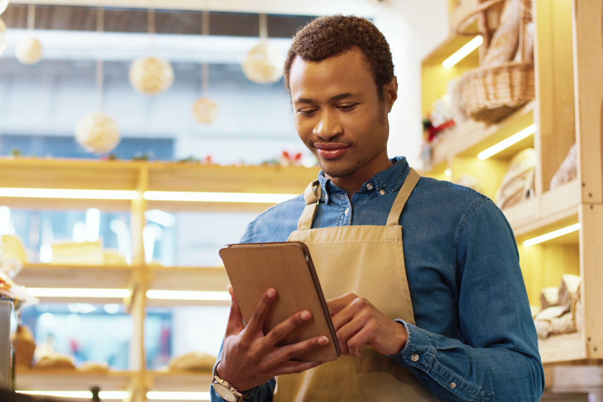 Shopkeeper On Tablet 1200X800